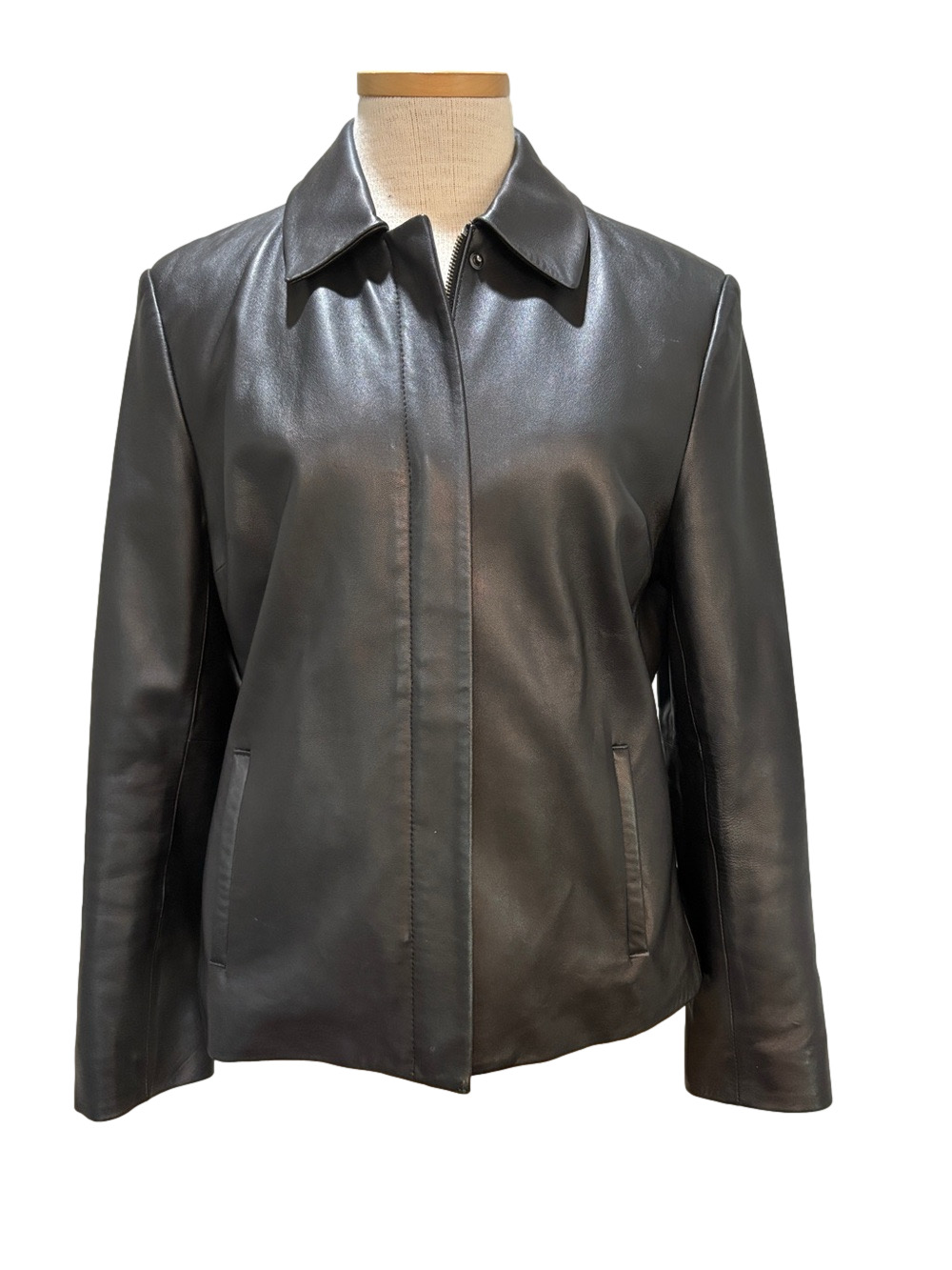 Valerie Steven’s sz M black genuine lamb leather jacket